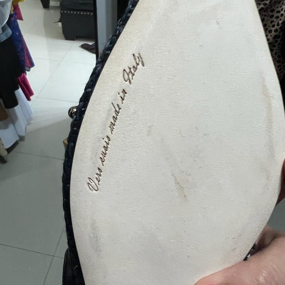 New - Picture 4 of 8